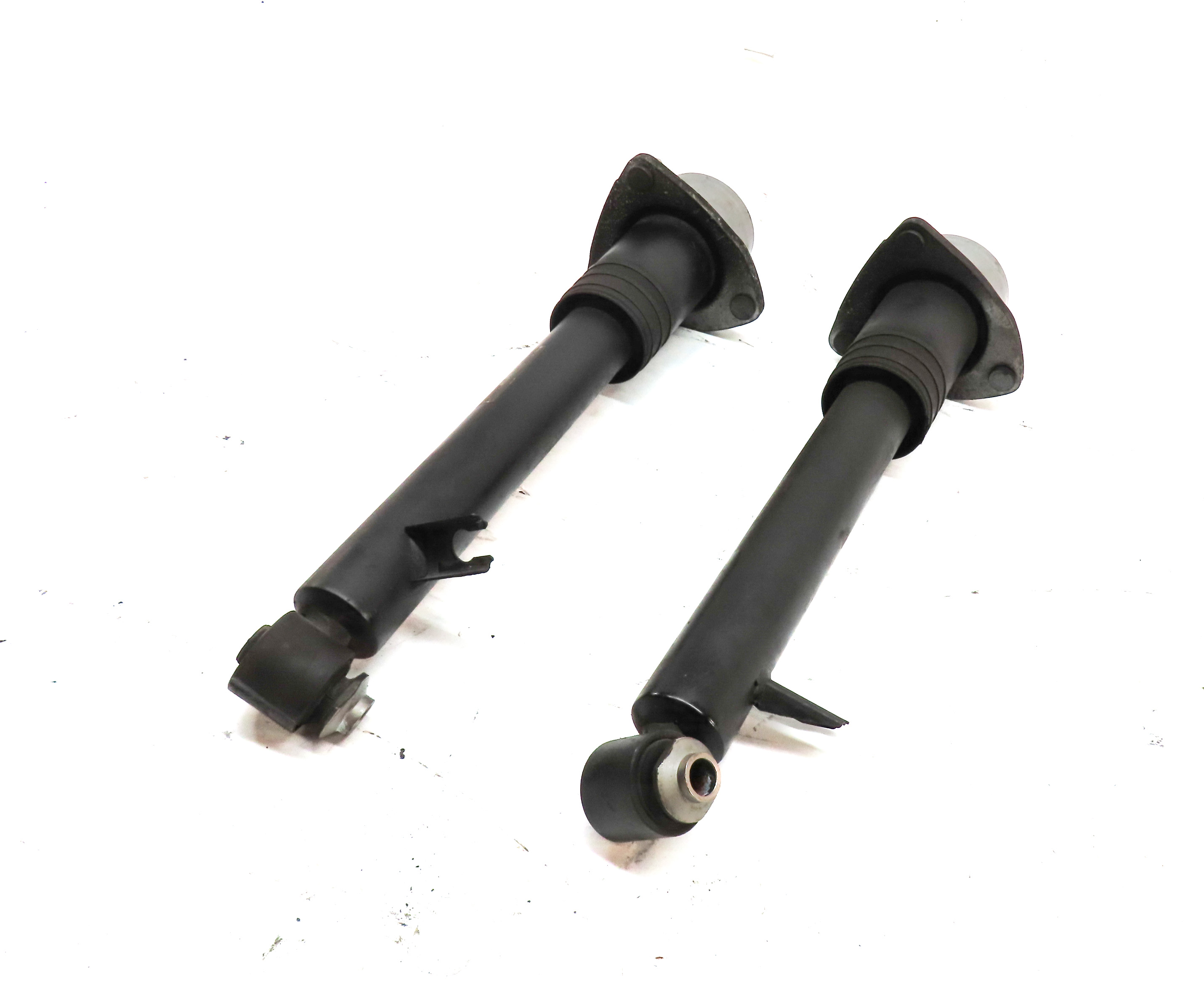 2010 BMW X5 (E70) AWD REAR LEFT & RIGHT STANDARD SUSPENSION SHOCK STRUT SET/2 — exact item pictured